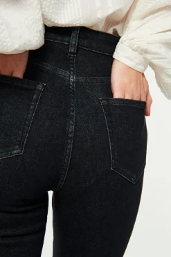 Jean Lulu Noir Stone