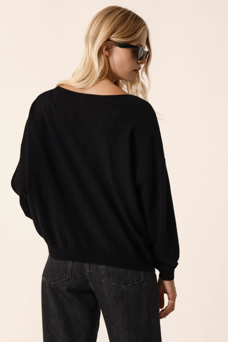 Pull Aragone Noir